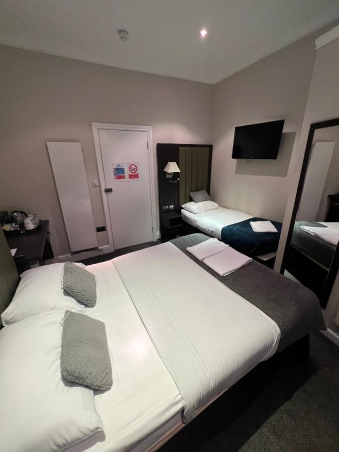Executive Quadruple Room