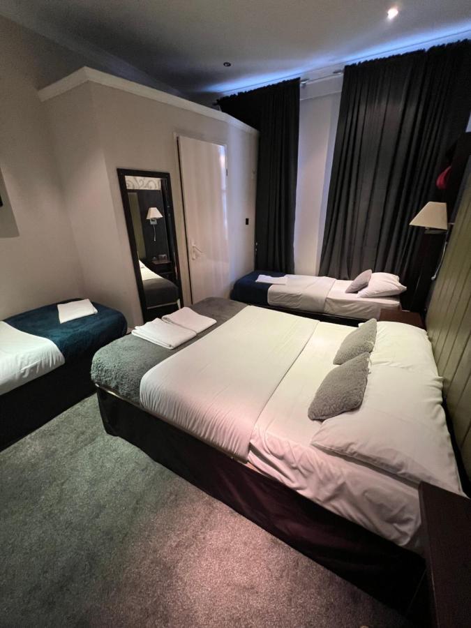 Executive Quadruple Room